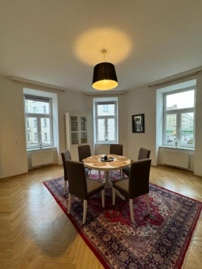 Gemütliche Wohnung beim Parlament